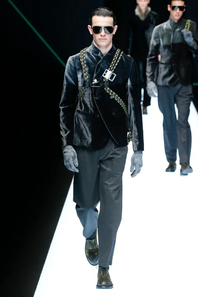 Look 34